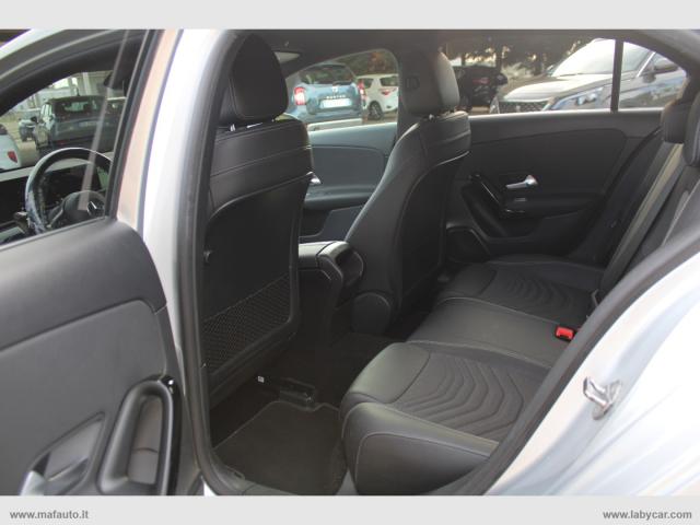 Auto - Mercedes-benz a 200 d automatic business extra