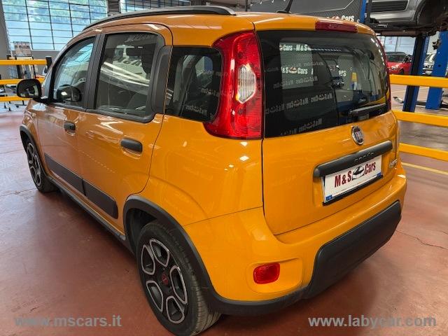 Auto - Fiat panda 1.0 firefly s&s hybrid city life