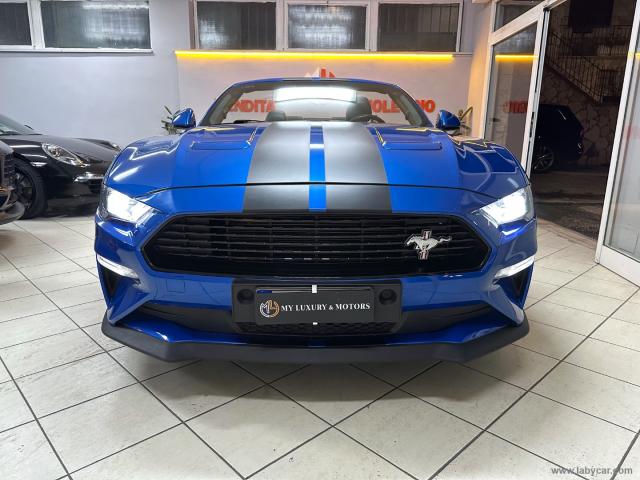 Auto - Ford mustang convertible 2.3 ecoboost