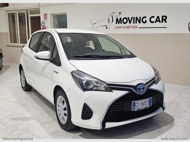 Auto - Toyota yaris 1.5 hybrid 5p. lounge