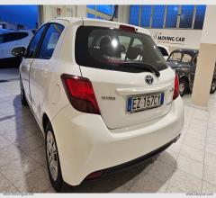 Auto - Toyota yaris 1.5 hybrid 5p. lounge