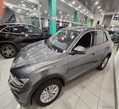 Auto - Volkswagen t-roc 2.0 tdi scr style