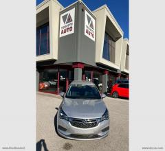 Opel astra sports tourer 1.6 cdti 110 cv s&s