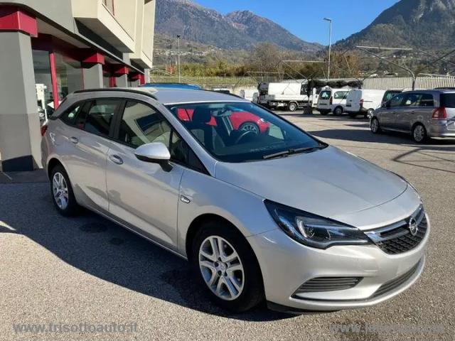 Auto - Opel astra sports tourer 1.6 cdti 110 cv s&s