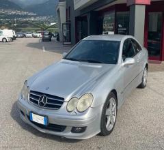 Auto - Mercedes-benz clk 320 cdi 224cv