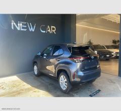 Auto - Toyota yaris cross 1.5 hybrid 5p. e-cvt busin.