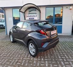 Auto - Toyota c-hr 1.8 hybrid e-cvt business