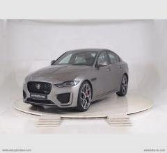 Jaguar xe 2.0 250 cv aut. r-dynamic hse