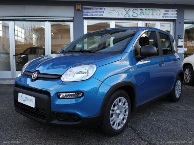 Fiat panda 1.0 hybrid sport noleggio breve termine