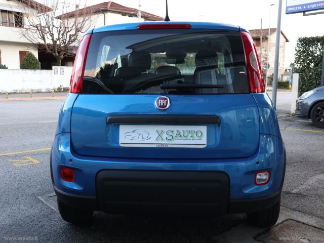 Auto - Fiat panda 1.0 hybrid sport noleggio breve termine