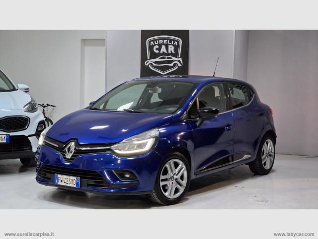 Renault clio tce 12v 75cv 5p. moschino life