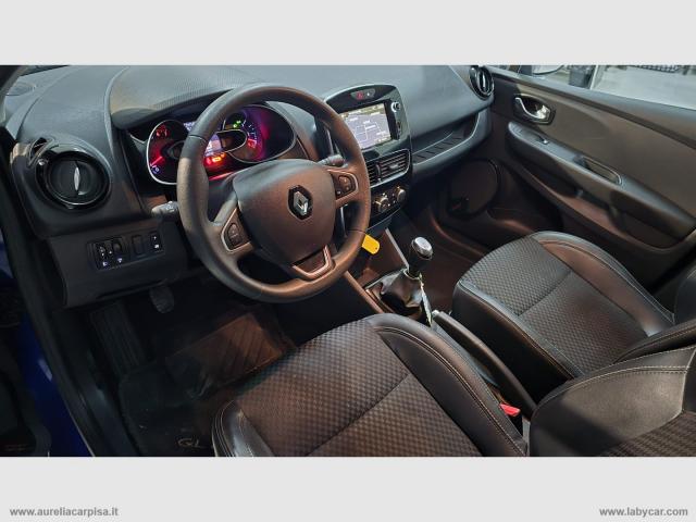 Auto - Renault clio tce 12v 75cv 5p. moschino life