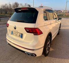 Auto - Volkswagen tiguan 2.0 tdi 150cv scr dsg r-line