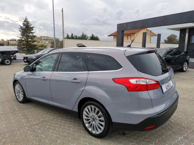 Auto - Ford focus 1.6 tdci 115 cv sw titanium