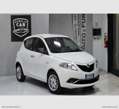 Auto - Lancia ypsilon 1.2 69 cv 5p. gpl ecochic silver