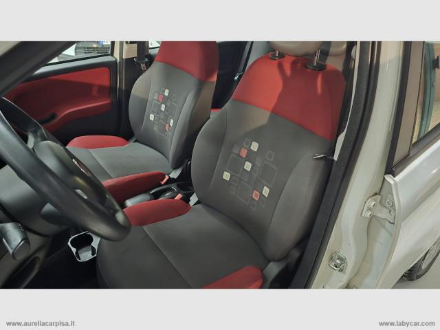 Auto - Fiat panda 1.2 lounge