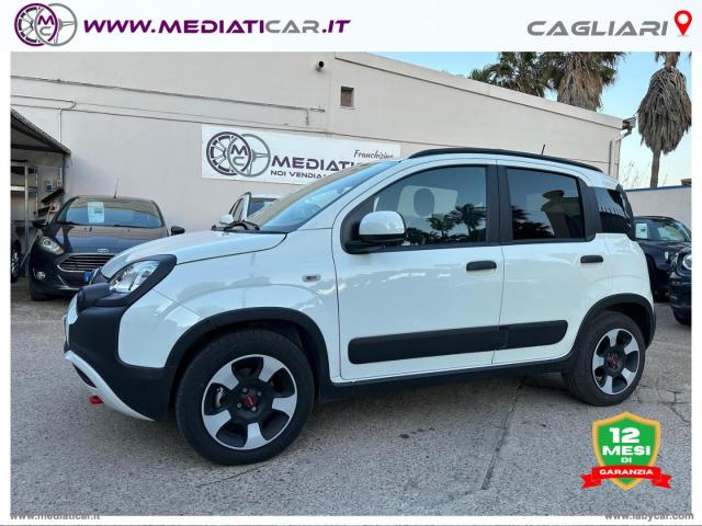 Fiat panda cross 1.0 firefly s&s hybrid