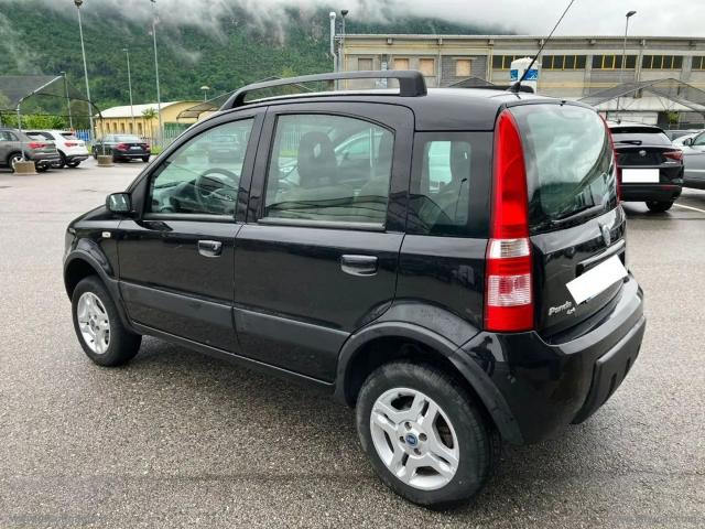 Auto - Fiat panda 1.3 mjt 16v 4x4 climbing