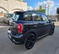 Auto - Mini mini cooper sd countryman all4