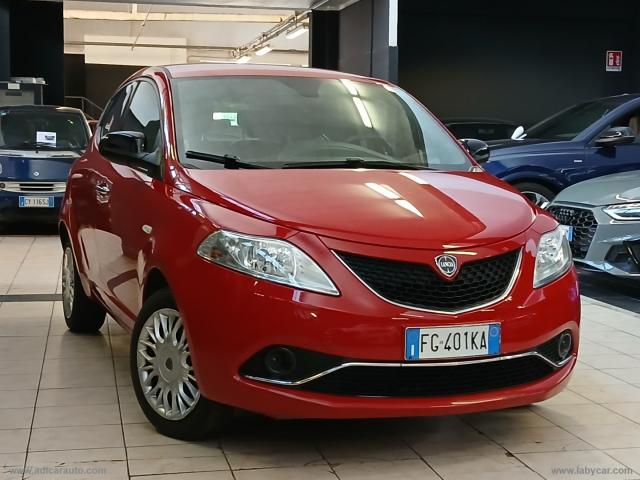 Lancia ypsilon 1.2 69 cv 5p.