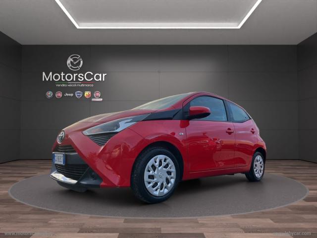 Auto - Toyota aygo connect 1.0 vvt-i 72 cv 5p. x-wave