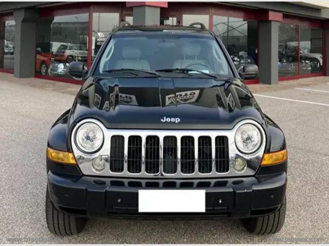 Jeep cherokee 2.8 crd limited