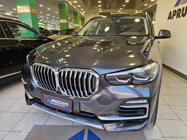 Auto - Bmw x5 xdrive25d xline