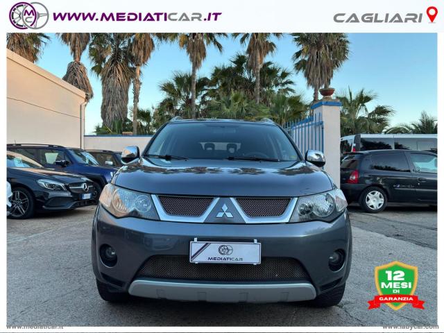 Auto - Mitsubishi outlander 2.0 di-d instyle 7 p.ti dpf