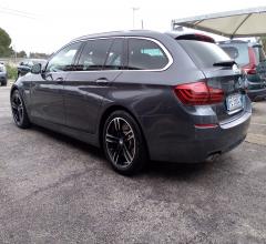 Auto - Bmw 520d touring luxury