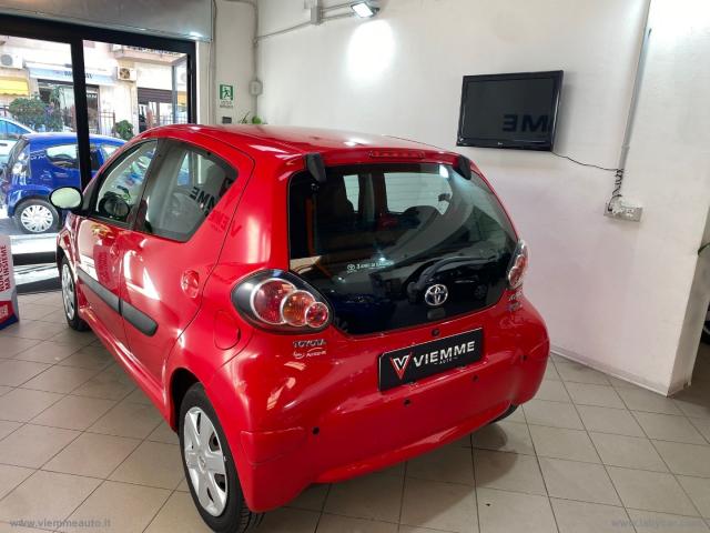 Auto - Toyota aygo 1.0 vvt-i 5p. sol