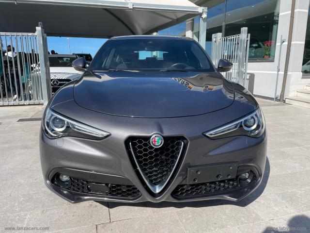 Auto - Alfa romeo stelvio 2.2 t.diesel 160cv at8 rwd bus.