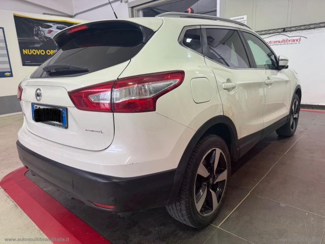 Auto - Nissan qashqai 1.6 dci 2wd tekna