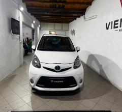 Auto - Toyota aygo 1.0 12v vvt-i 5p. cool soda conn.