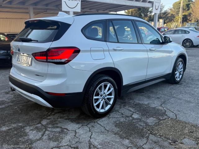 Auto - Bmw x1 sdrive16d sport