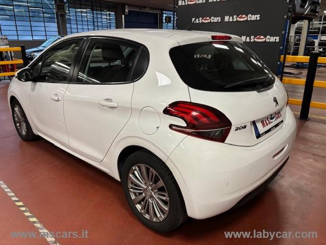 Auto - Peugeot 208 puretech 82 5p. gpl active