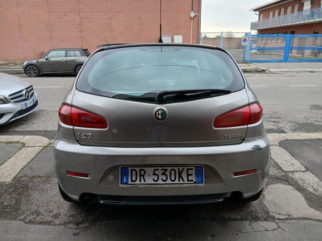 Auto - Alfa romeo 147 1.6 16v ts 5p.