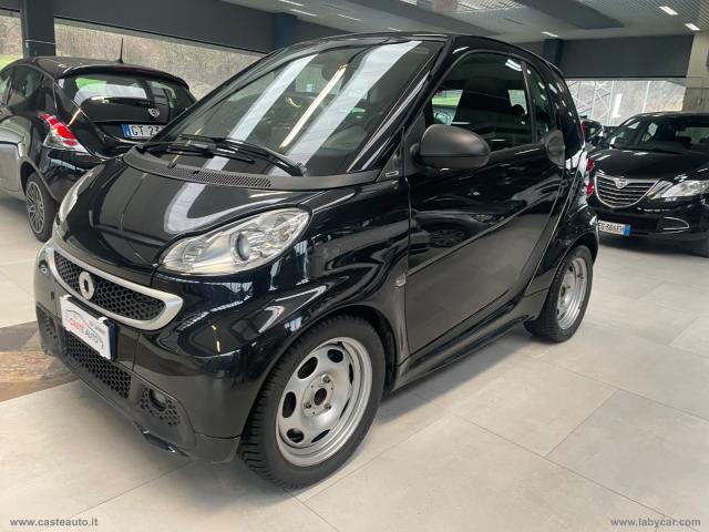 Smart fortwo 1000 52 kw mhd coupÃ© passion