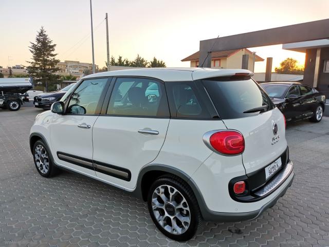 Auto - Fiat 500l 1.3 mjt 95 cv trekking