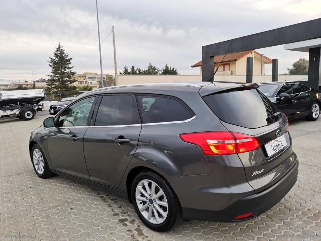 Auto - Ford focus 1.6 120 cv gpl sw titanium