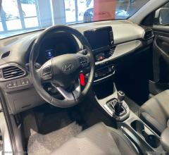 Auto - Hyundai i30 1.6 crdi 5p. comfort a/t