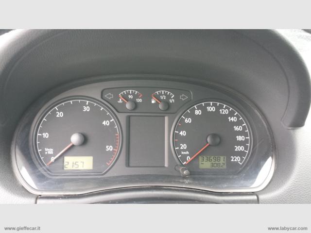 Auto - Volkswagen polo 1.4 tdi 5p. trendline neo-patentato