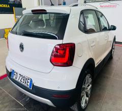 Auto - Volkswagen polo cross 1.4 tdi bluemotion tech.