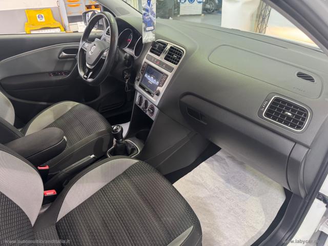 Auto - Volkswagen polo cross 1.4 tdi bluemotion tech.