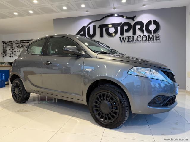 Auto - Lancia ypsilon 0.9 twinair 5p. met.eco.elef.blu