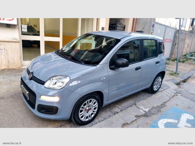 Auto - Fiat panda 1.0 firefly s&s hybrid