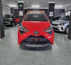 Auto - Toyota aygo connect 1.0 vvt-i 72 cv 5p. x-cool