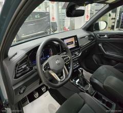 Auto - Volkswagen t-roc 2.0 tdi scr r-line