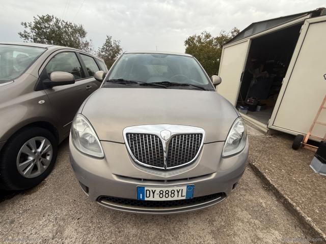 Lancia ypsilon 1.4 oro ecochic gpl