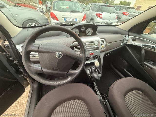 Auto - Lancia ypsilon 1.4 oro ecochic gpl