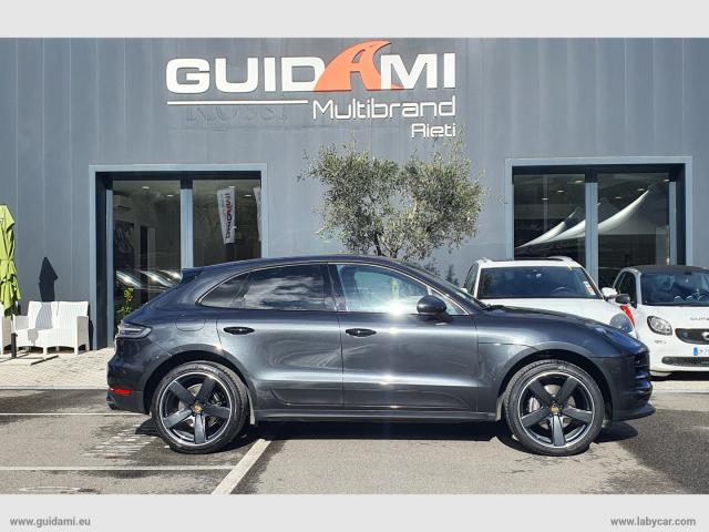 Auto - Porsche macan 2.0